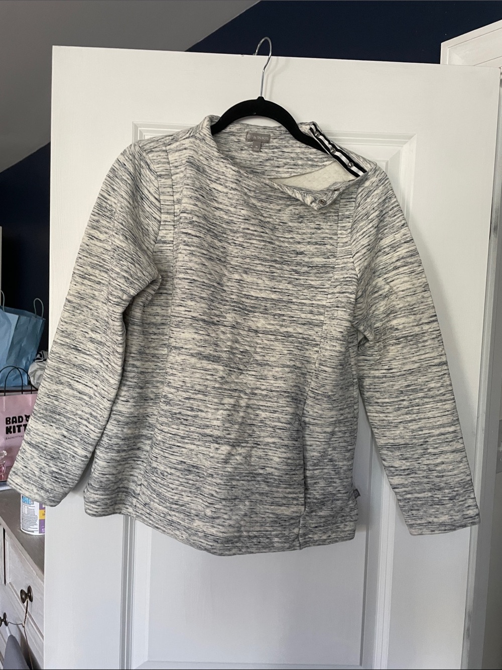 Talbots Cotton Luxury Style Sweater. Button side neck & pockets. Size M. NWT